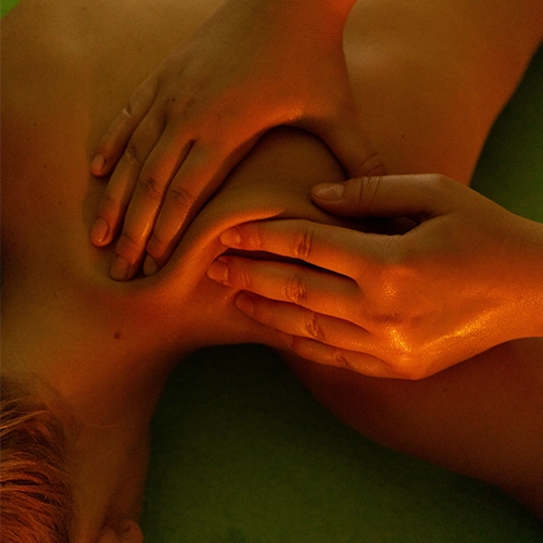 Thai Massage for Neck, Back, and Shoulder Problems Thai Massage for Neck, Back, and Shoulder Problems